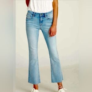 Vigoss Marley Crop Boot Jeans In Light Wash
